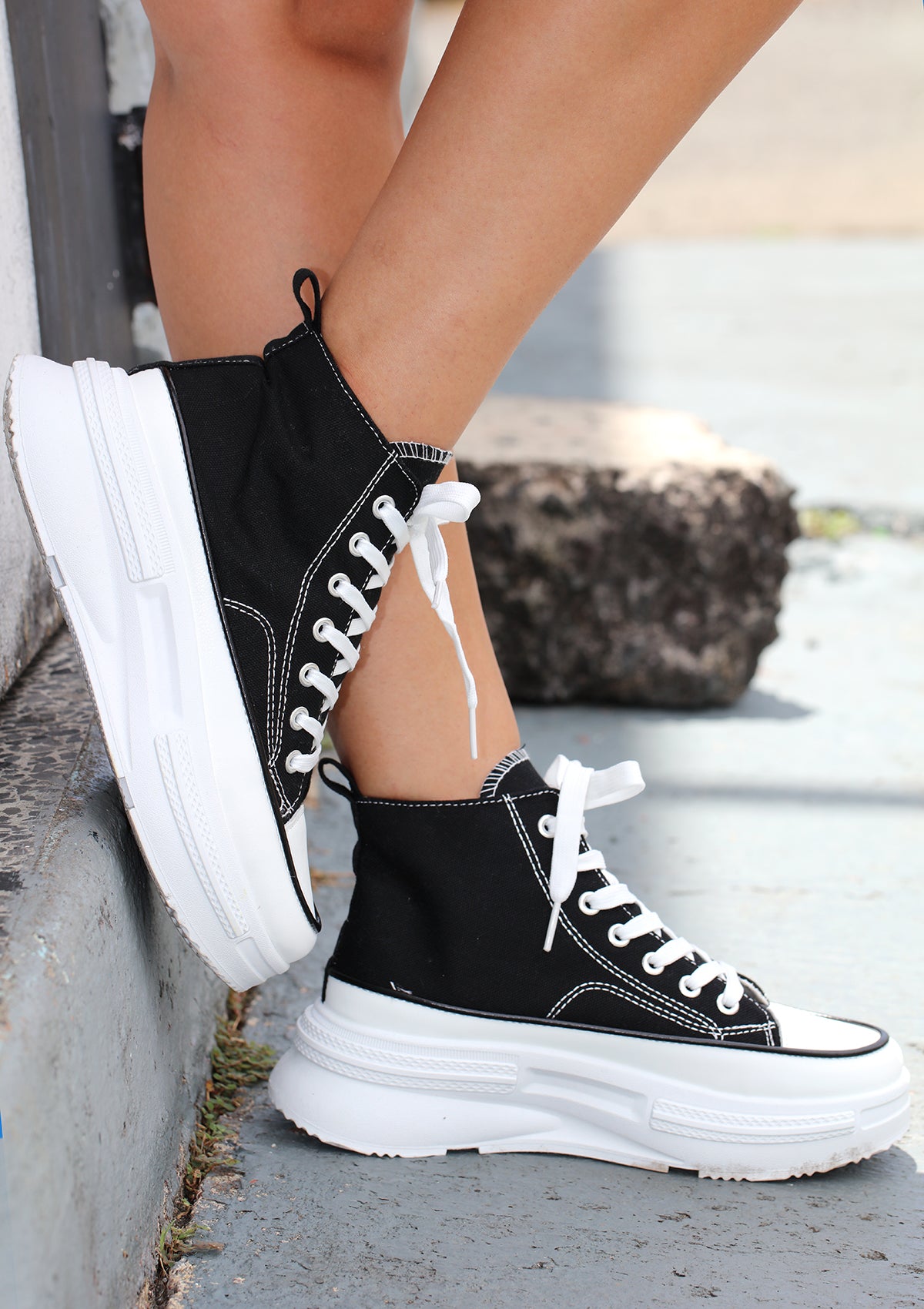 MG-JEFFREY-1 Black Women Shoes