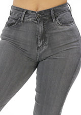 20922 Relax Fit Jean by Maripily Rivera