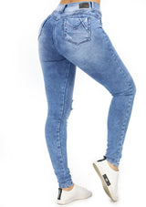20943 Ripped Skinny Jean by Maripily Rivera