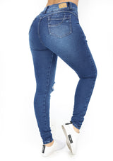 20947 Ripped Skinny Jean by Maripily Rivera