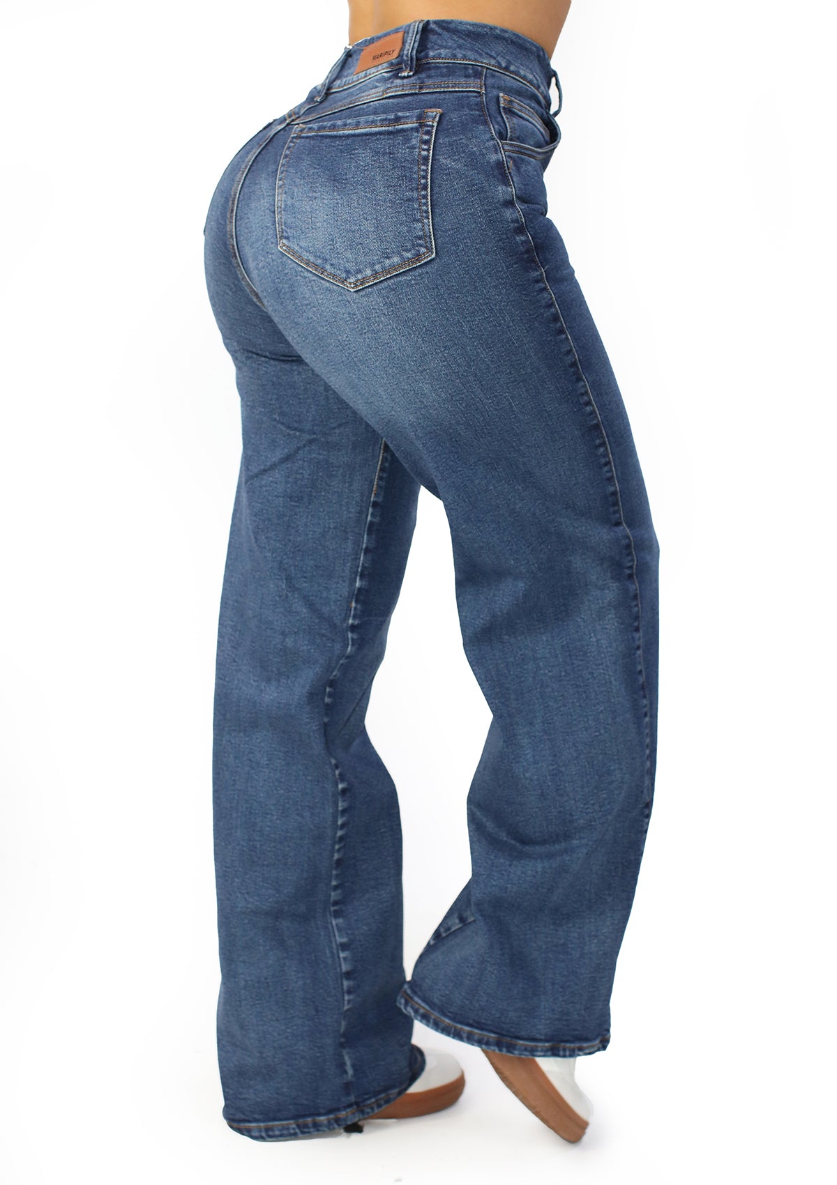 MRP-21517 Medium Denim Wide Leg Jean by Maripily Rivera