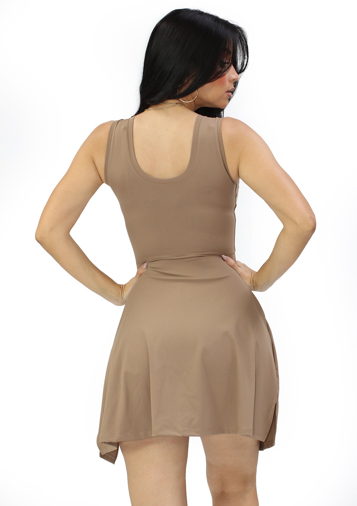 NE-51807 Cocoa Tennis Romper Skort de Mujer