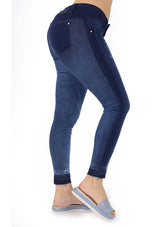 19162 Skinny Jeans by Maripily Rivera