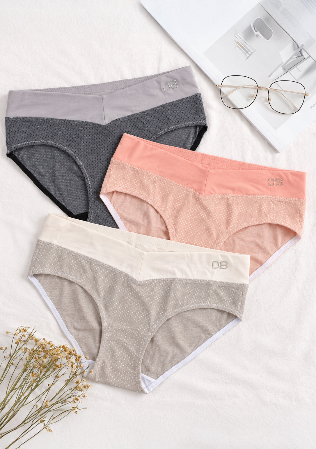 DB-6291 Smooth Hipster Panty by Dear Body