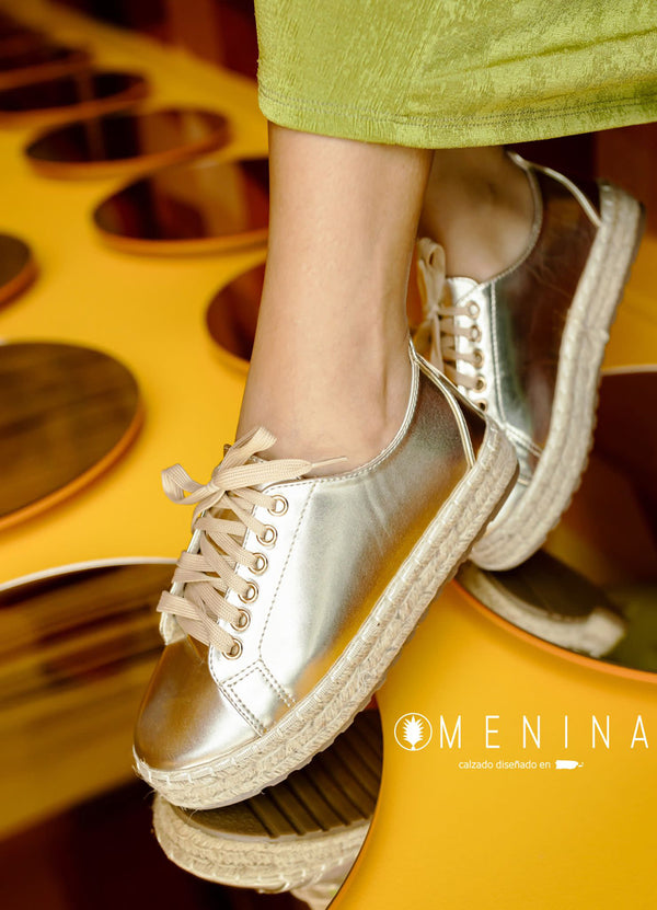 JCMADRID3 Gold Menina Women Shoes