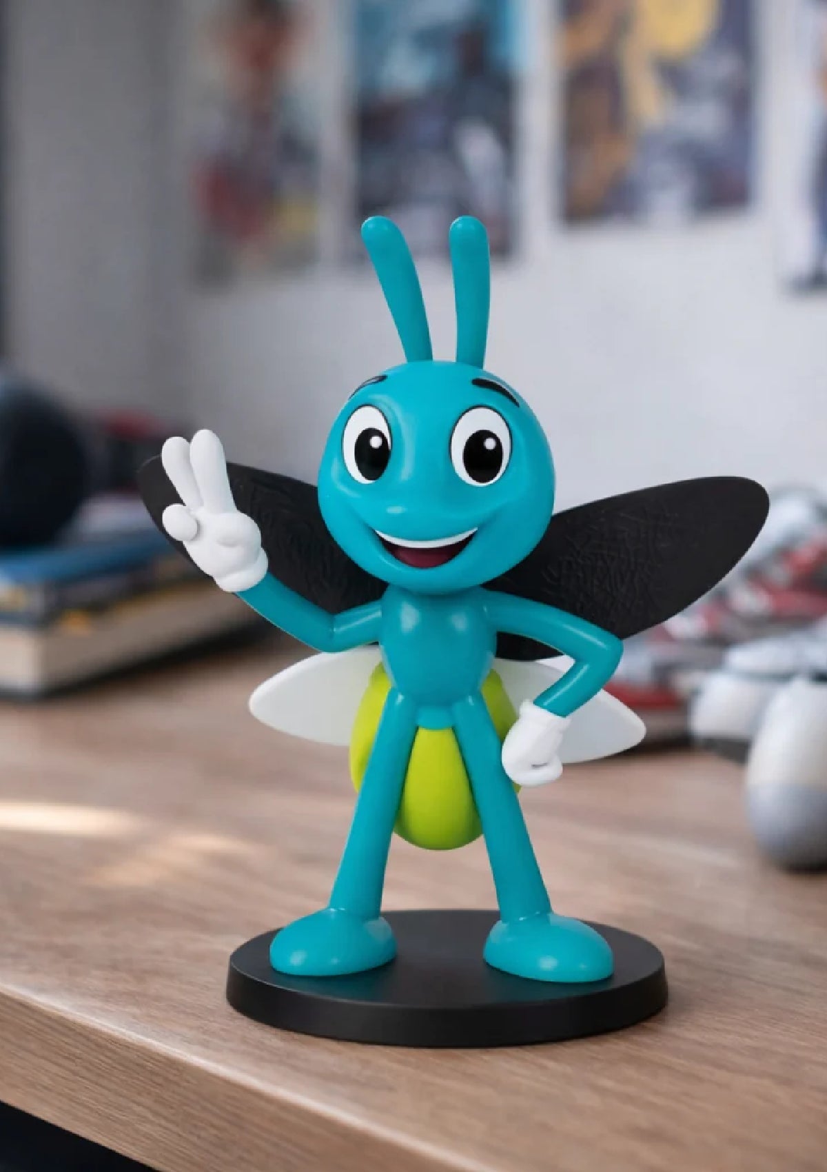 JDLC003 - El Señor Cucubano | Figura de Vinil Coleccionable