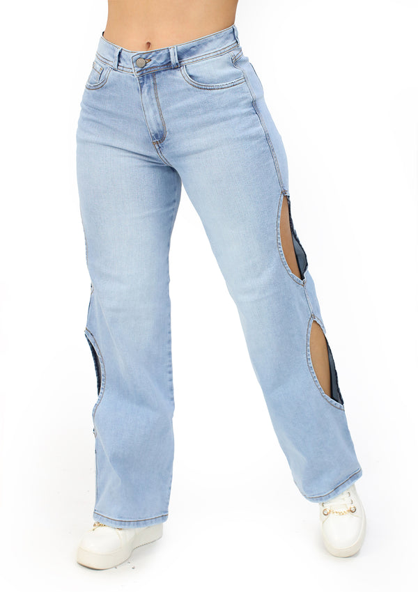 MRP21417 Light Denim Straight Fit Jean by Maripily Rivera