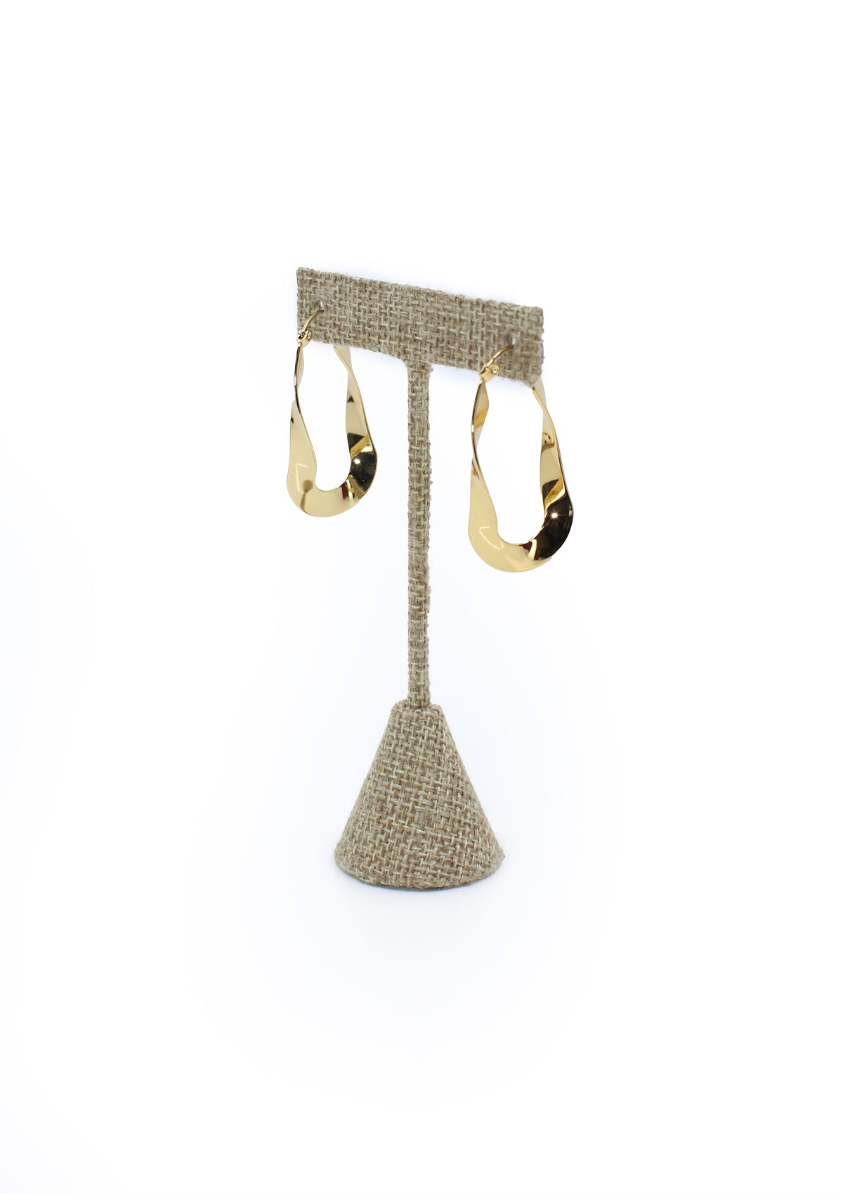 PP-3490-D Gold Twist Argollas Pantalla de Mujer