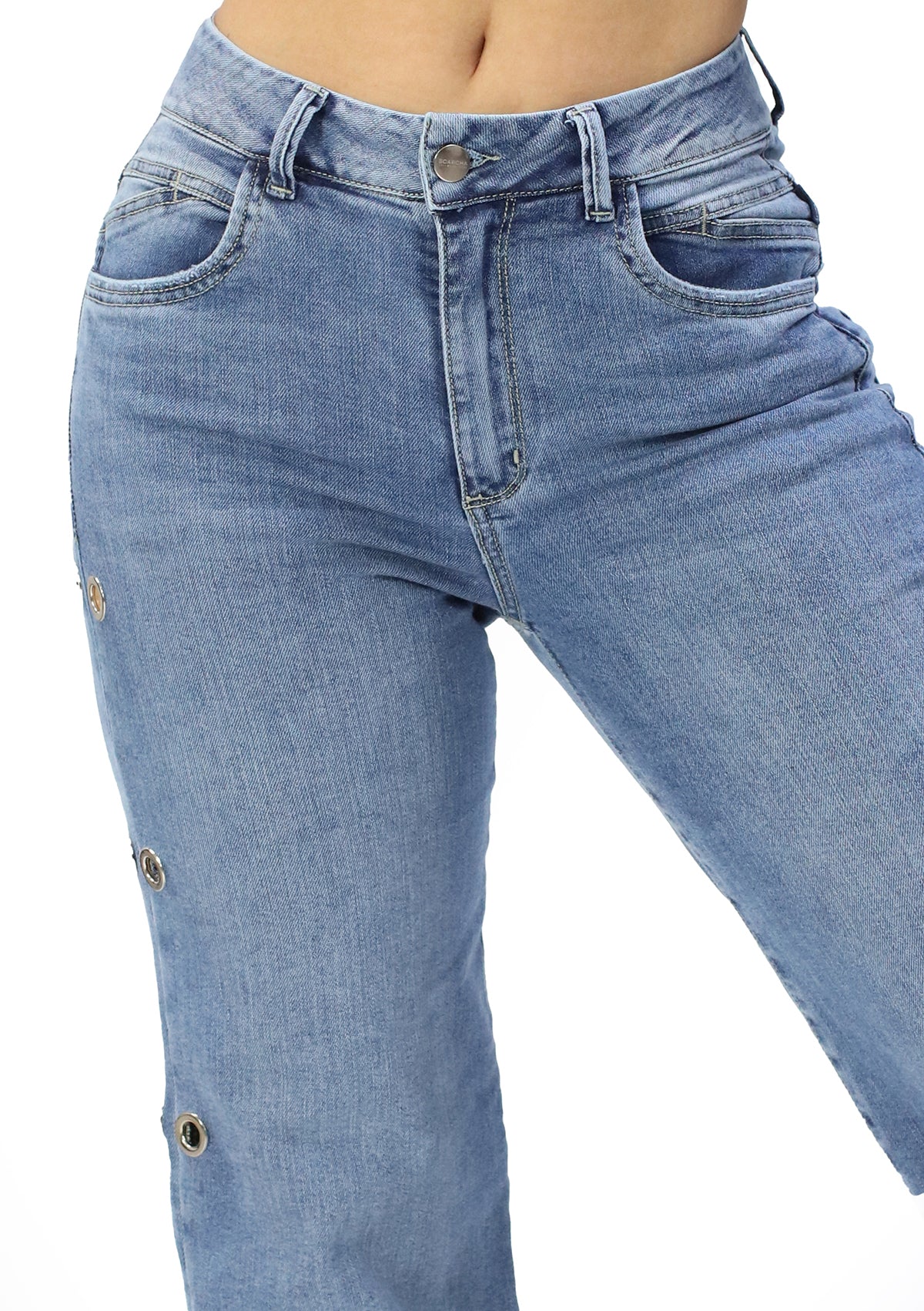 SC-21509 Claro Denim Straight Fit Petite Jean by Scarcha