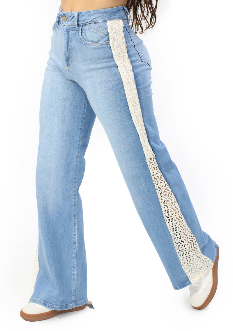 SC-21545 Light Denim Wide Leg Jean by Scarcha