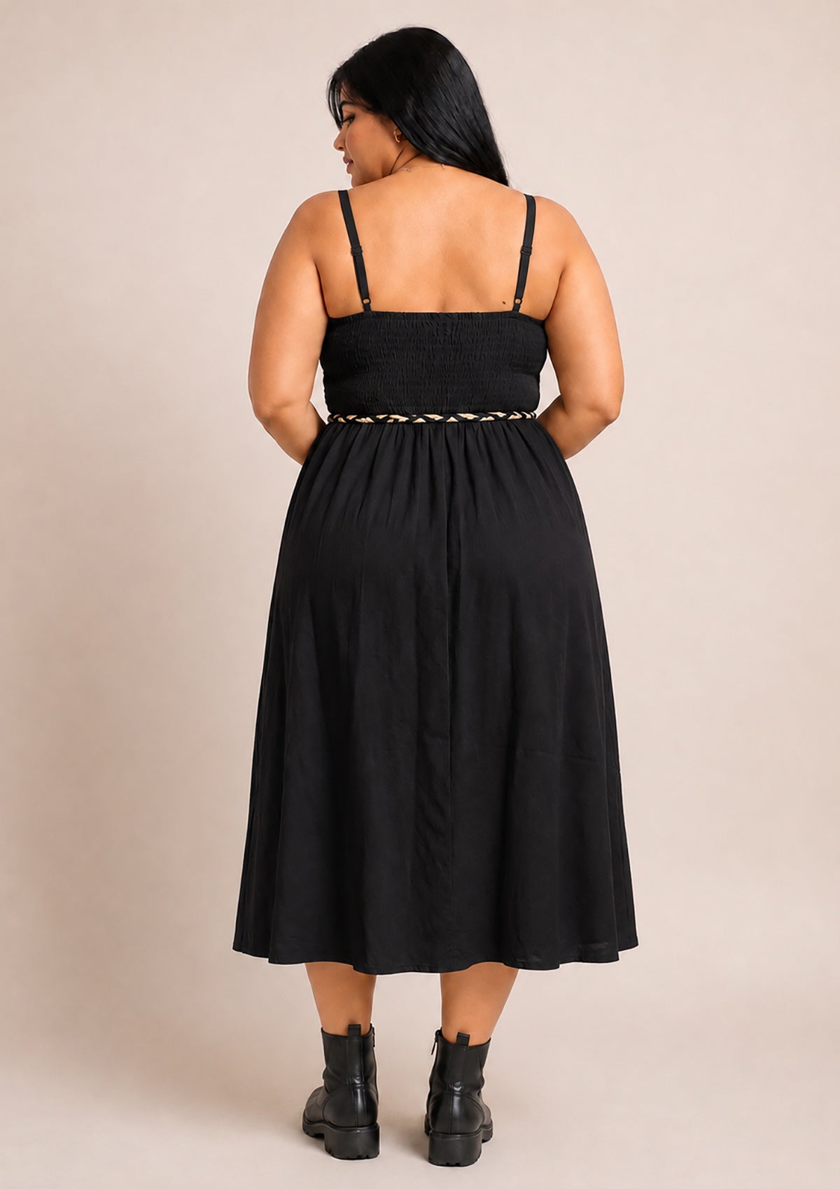 TP-ITD-6617 Black Traje de Mujer Plus