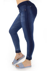 19162 Skinny Jeans by Maripily Rivera