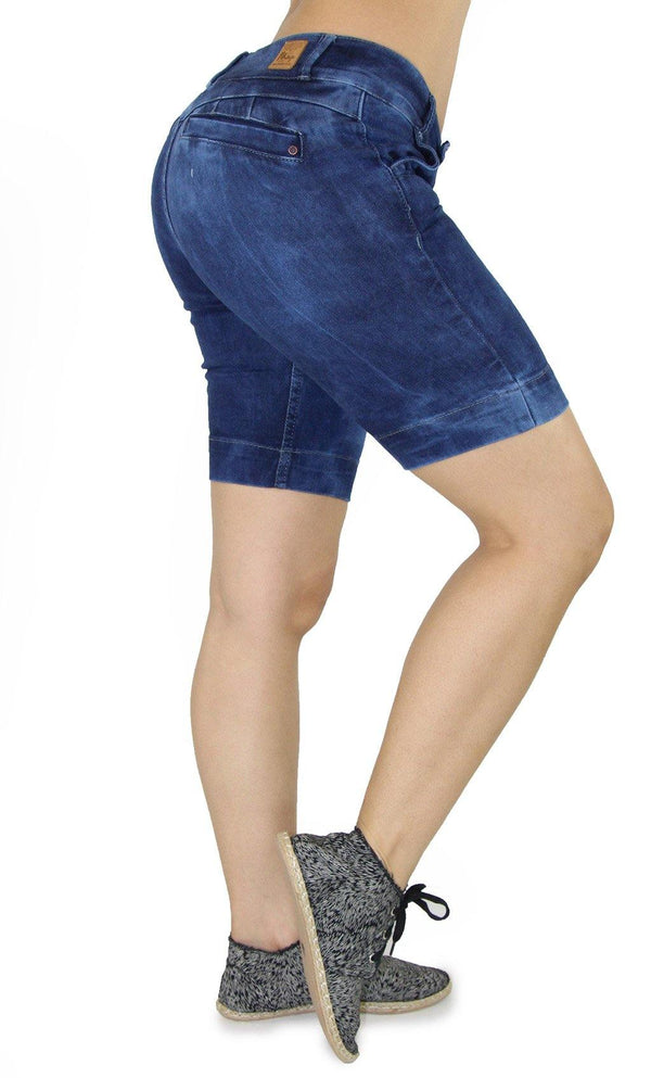 18452 Maripily Women’s Bermuda Destroyed Denim