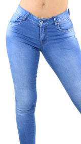 19007N Skinny Jeans Women Maripily Rivera